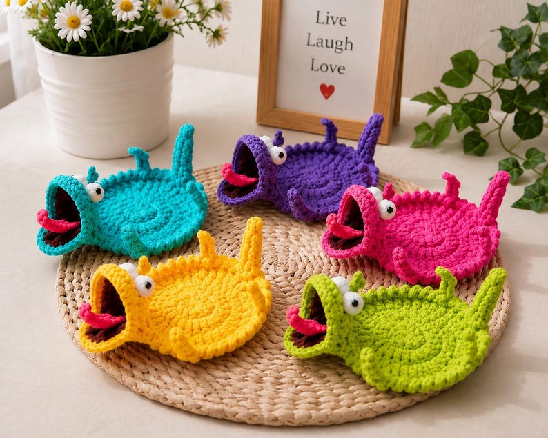 Handmade Crochet Lizard Mug Rug — Cute Animal Coaster & Drink Mat for Desk Decor